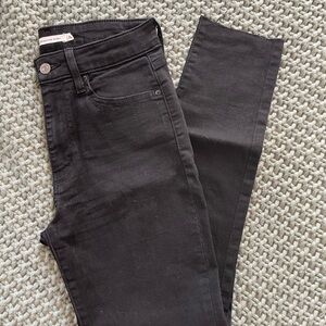 Levi's Women's Dark Jeans